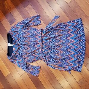 Cowel Neck dress. Women's Large. Vibrant Colors And Pattern